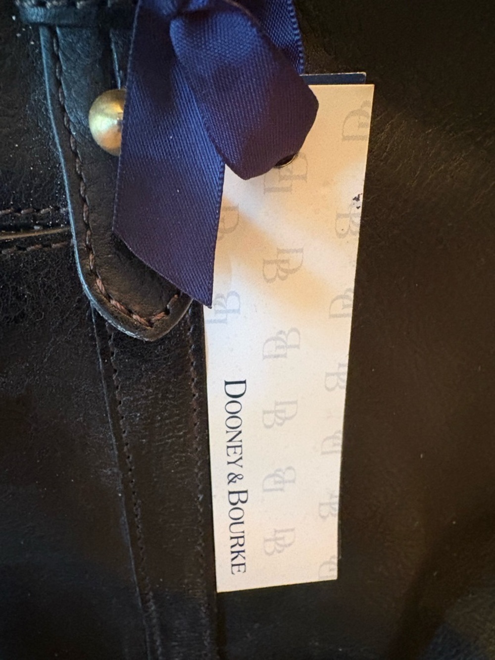 Dooney & Bourke Large Pocket Shopper Black - Picture 9 of 16